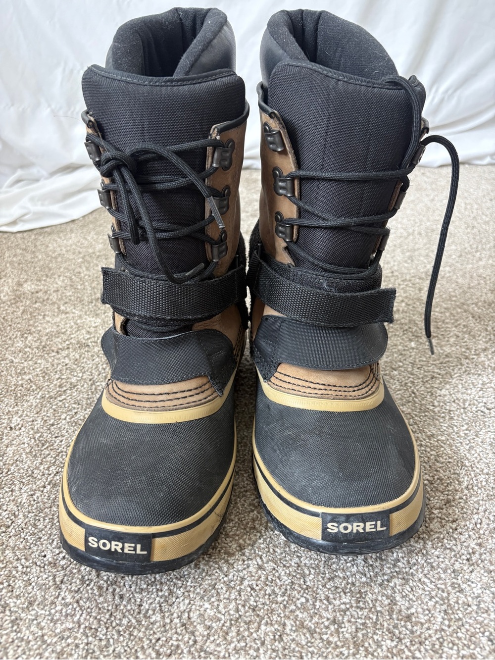 Sorel Black and Brown Insulated Snow Boots with Strap